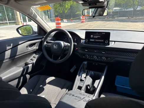 Used 2024 Honda Accord EX image 12