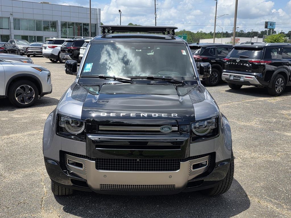 Used 2020 Land Rover Defender 110 X AWD/4WD image 3