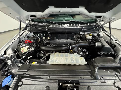 Used 2023 Ford F150 Lariat w/ Equipment Group 502A High AWD/4WD image 34