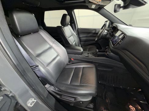 Used 2022 Dodge Durango GT image 28