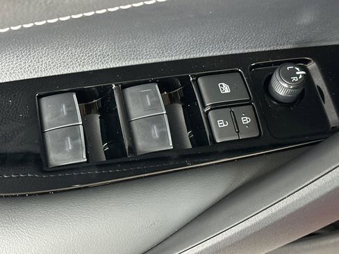 New 2026 Toyota Corolla SE image 12