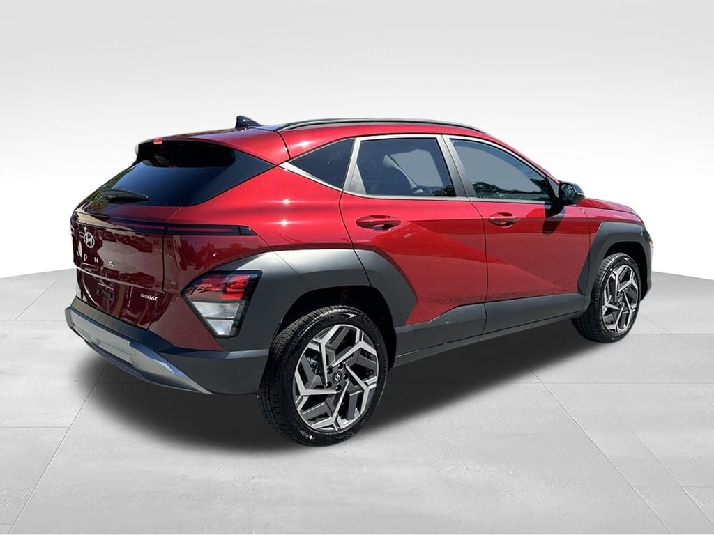 Certified 2026 Hyundai Kona SEL Premium AWD/4WD image 7