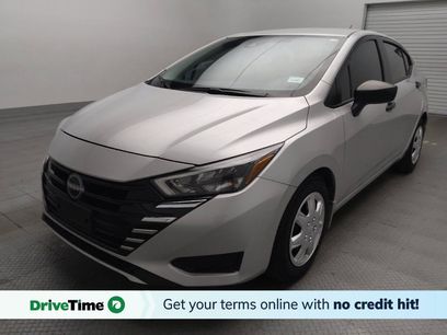 Used 2025 Nissan Versa S w/ Trunk Package