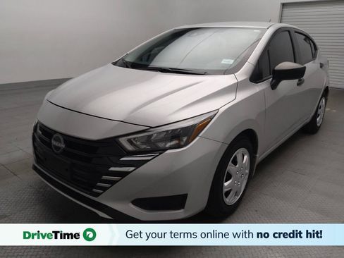 Used 2025 Nissan Versa S w/ Trunk Package FWD image 1