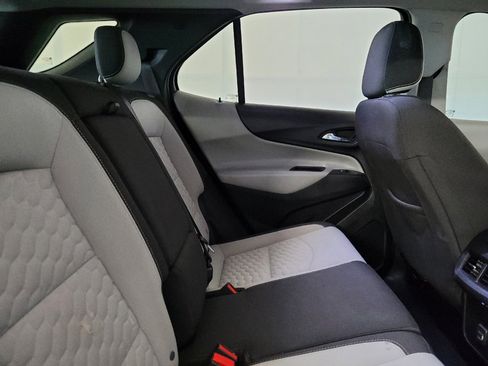 Used 2020 Chevrolet Equinox LS w/ LS Convenience Package FWD image 19