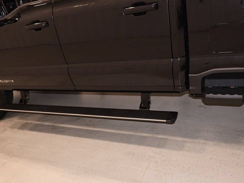 Certified 2025 Ford F350 Platinum AWD/4WD image 44