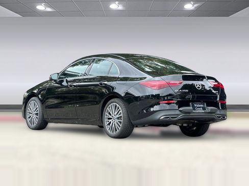 Certified 2025 Mercedes-Benz CLA 250 4MATIC image 3