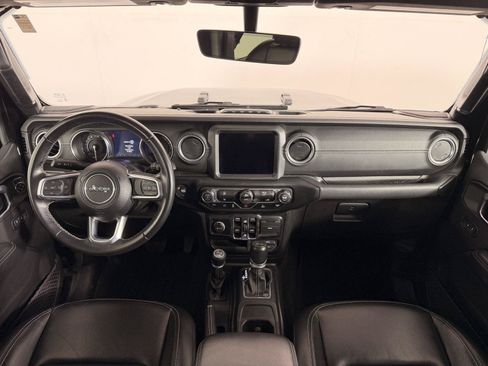 Used 2021 Jeep Wrangler Unlimited Sahara AWD/4WD image 21