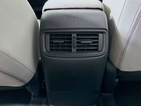 Used 2017 Honda CR-V LX image 28