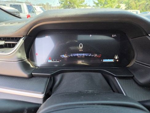 Used 2023 Jeep Grand Cherokee L Laredo image 4