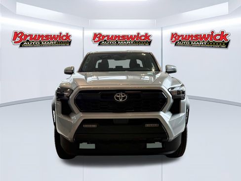 New 2025 Toyota Tacoma TRD Off-Road image 2