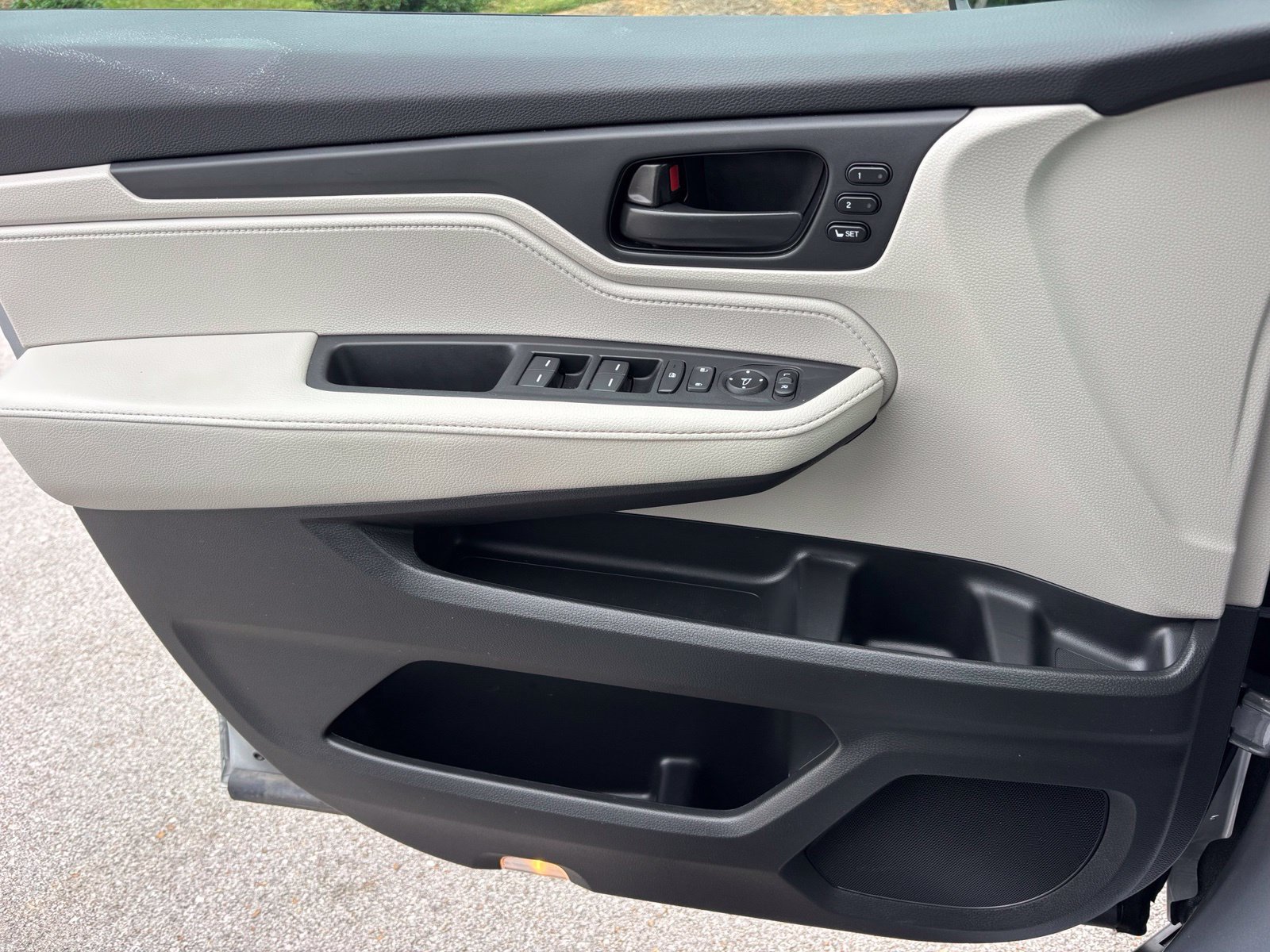 Used 2026 Honda Odyssey EX-L image 11