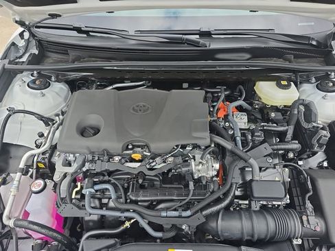 New 2026 Toyota Camry SE image 29