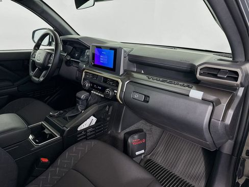 New 2026 Toyota Tacoma SR5 AWD/4WD image 30