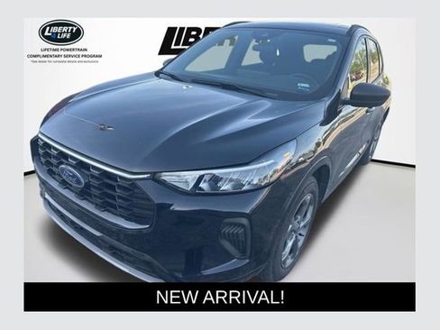 Used 2024 Ford Escape ST-Line w/ Tech Pack #1 AWD/4WD image 1