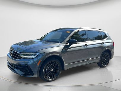 Used 2022 Volkswagen Tiguan SE R-Line