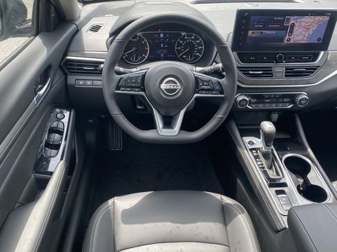 New 2025 Nissan Altima 2.5 SL image 37