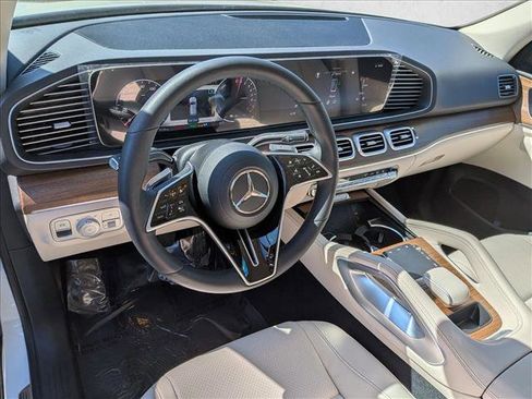 Certified 2025 Mercedes-Benz GLE 450e GLE 450e image 10
