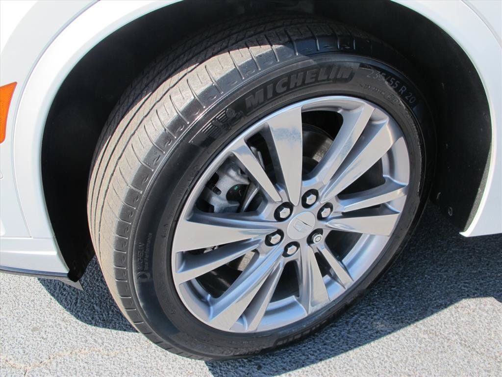 Used 2023 Cadillac XT6 Premium Luxury w/ Platinum Package FWD image 25