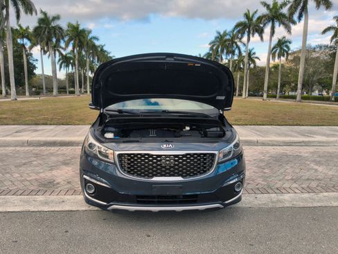 Used 2016 Kia Sedona SX Limited image 41