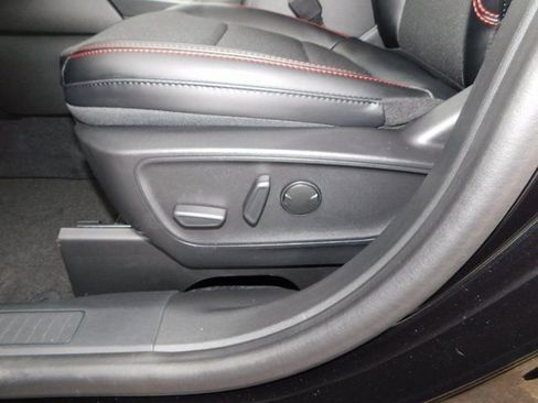 New 2026 Ford Escape ST-Line AWD/4WD image 13