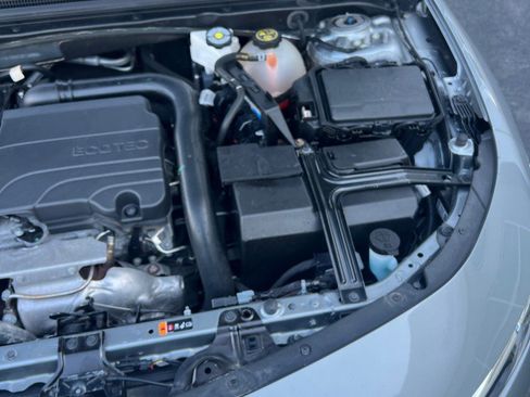 Used 2024 Chevrolet Malibu LT image 18