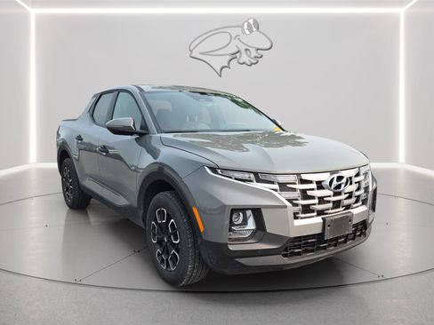 Used 2022 Hyundai Santa Cruz SEL AWD/4WD image 3