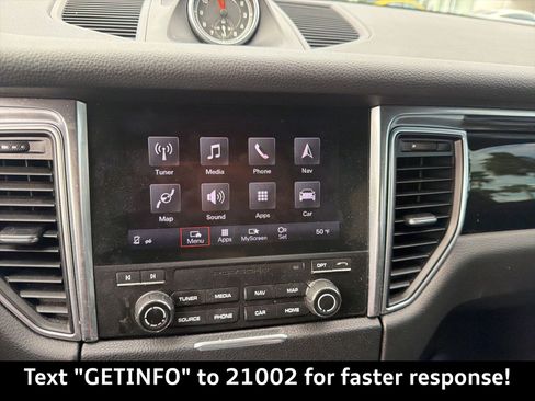 Used 2017 Porsche Macan S image 11