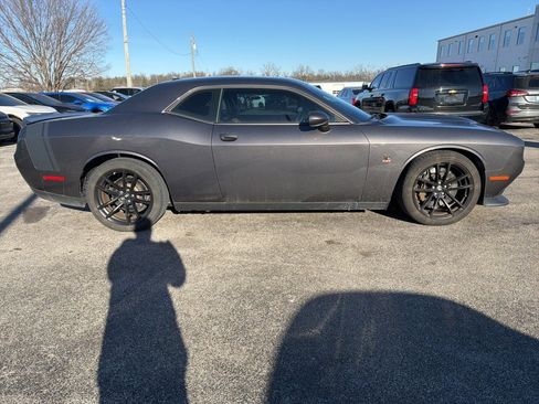Used 2022 Dodge Challenger R/T Scat Pack w/ Dynamics Package image 4