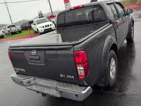 Used 2013 Nissan Frontier SV w/ SV Value Truck Pkg image 8