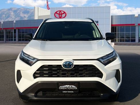 Used 2024 Toyota RAV4 LE AWD/4WD image 2