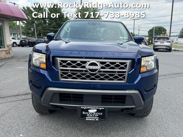 Used 2023 Nissan Frontier SV w/ Tow Package AWD/4WD image 2