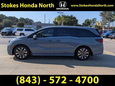 Certified 2026 Honda Odyssey Elite image 10