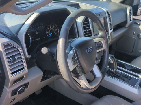 Used 2016 Ford F150 Lariat image 10