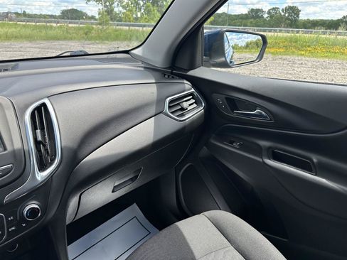 Used 2019 Chevrolet Equinox LT w/ Driver Convenience Package FWD image 48