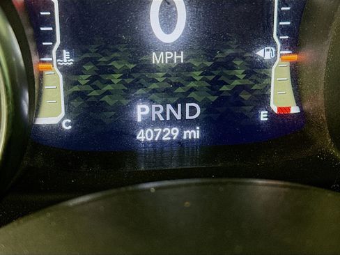 Used 2021 Jeep Gladiator Sport image 19