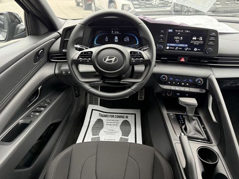 New 2026 Hyundai Elantra Sport image 14