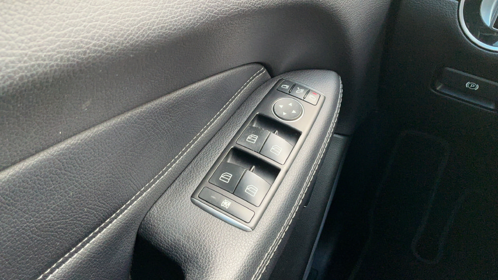 Used 2017 Mercedes-Benz GLS 450 4MATIC image 14