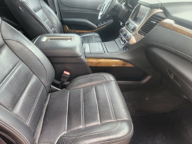 Used 2017 GMC Yukon Denali w/ Enhanced Security Package RWD image 13