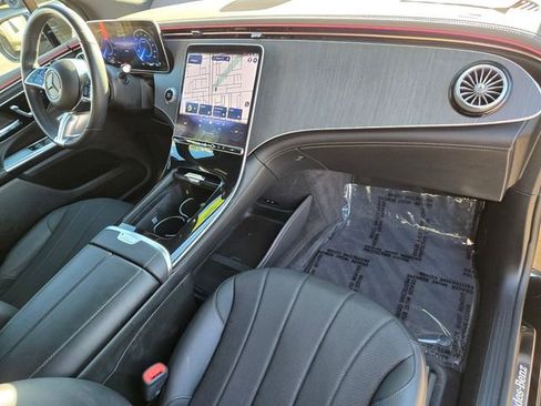 Used 2023 Mercedes-Benz EQE 350+ SUV image 23