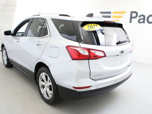 Used 2021 Chevrolet Equinox LT AWD/4WD image 6