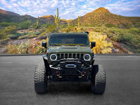 Used 2022 Jeep Gladiator Mojave w/ Trailer Tow Package AWD/4WD image 5