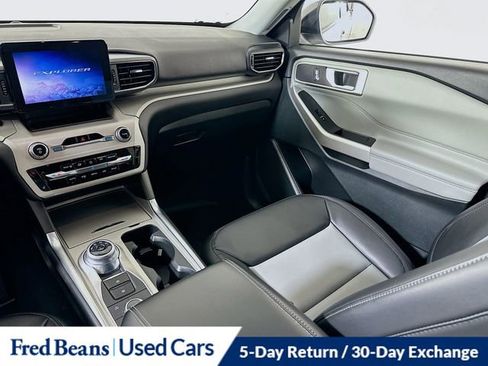 Certified 2023 Ford Explorer XLT w/ Equipment Group 202A image 24