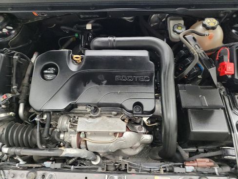 Used 2019 Chevrolet Malibu LT FWD image 30