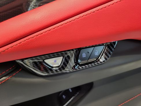 Used 2023 Chevrolet Corvette Stingray Preferred Cpe w/ Z51 Performance Package image 12