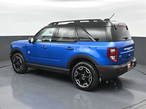 Used 2025 Ford Bronco Sport Outer Banks w/ Outer Banks Tech Package+ AWD/4WD image 25