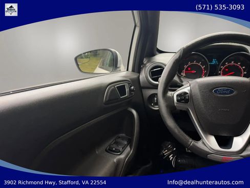 Used 2015 Ford Fiesta ST FWD image 27