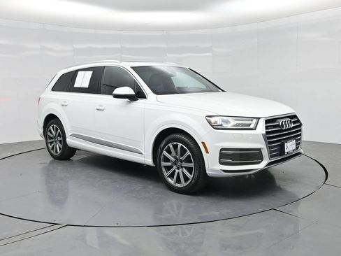 Used 2018 Audi Q7 3.0T Premium Plus w/ Premium Plus Package AWD/4WD image 32