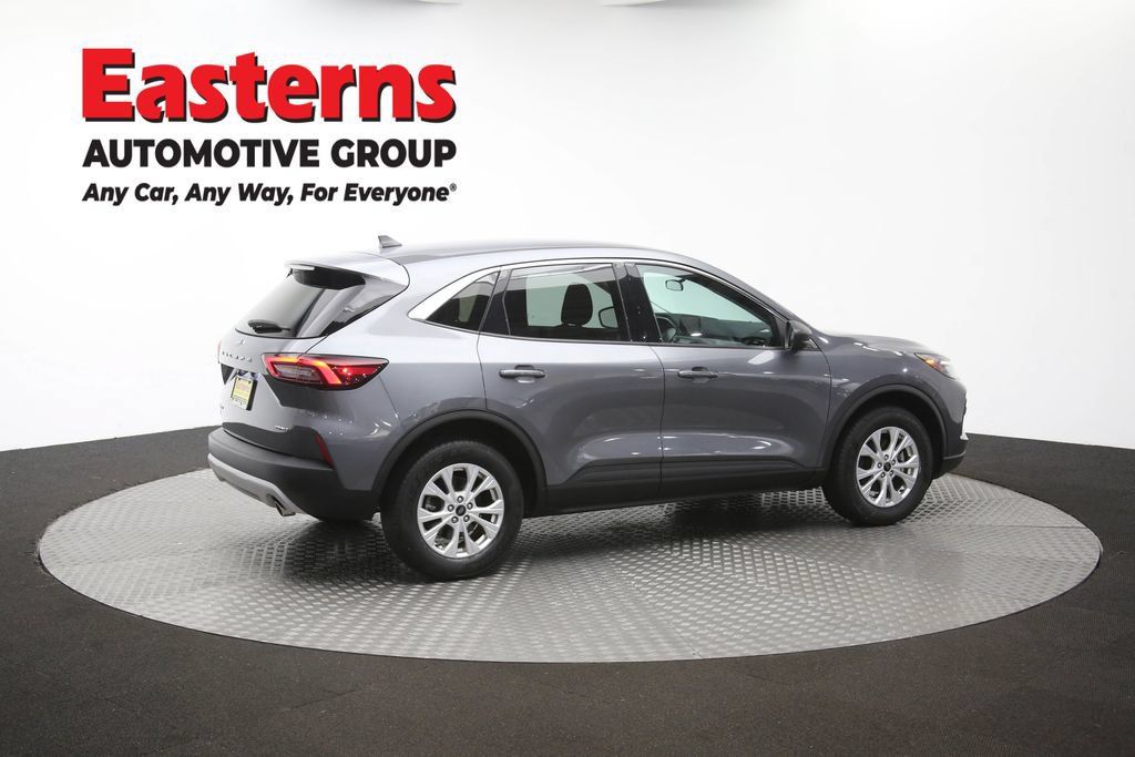 Used 2024 Ford Escape Active AWD/4WD image 45