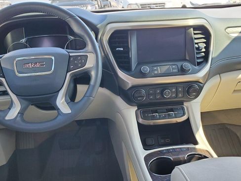 Used 2020 GMC Acadia Denali w/ Denali Ultimate Package AWD/4WD image 8